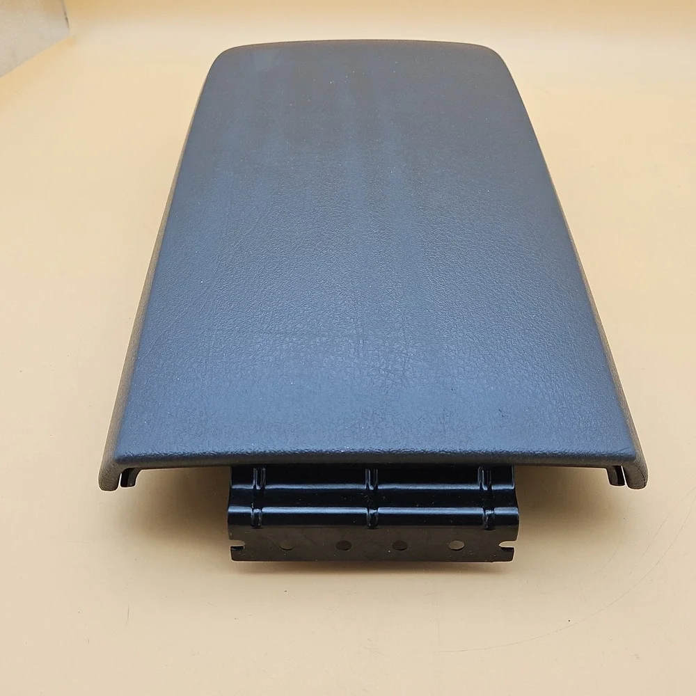 2002-2005 Ford Explorer Gray Center Console Lid Vinyl Armrest Assembly OEM